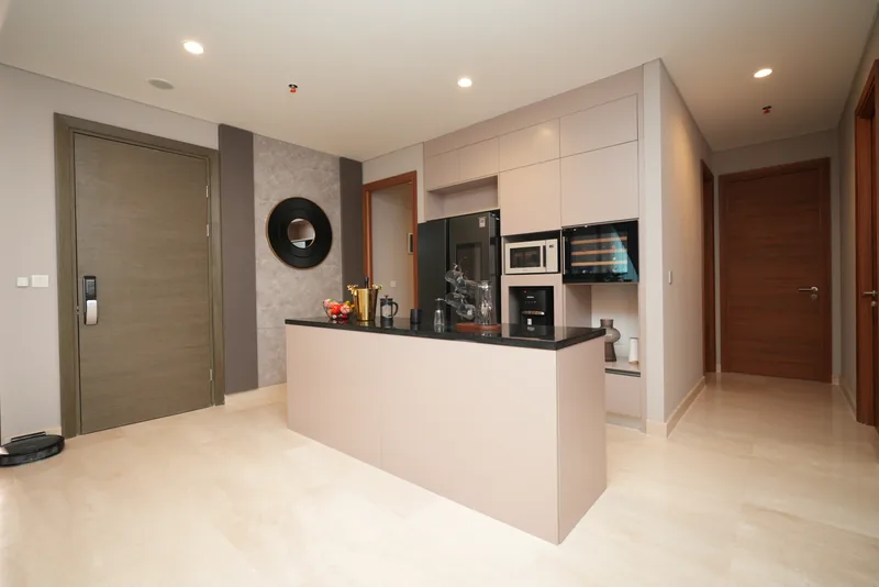Dapur dengan island, unit 2 Bedroom