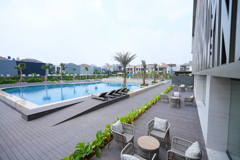 Pool deck dan lounge Aerium